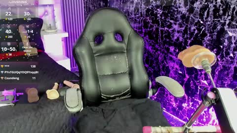 Mae online show from 02-01-25, 04:56