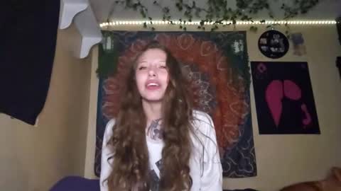 maevedotexe online show from 11-16-25, 08:14