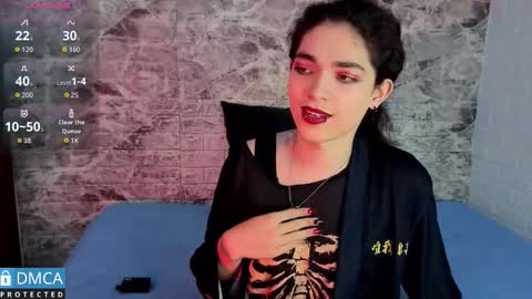 maevekuro online show from 12-15-25, 03:22