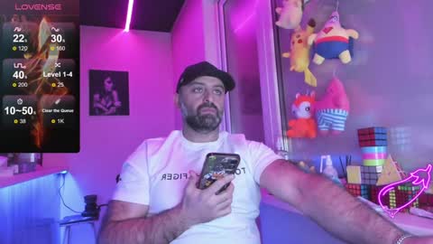 Magabear online show from 02-07-25, 07:18