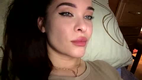 magggg658318 online show from 09-30-25, 11:59