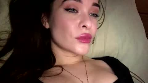 magggg658318 online show from 11-04-25, 11:20