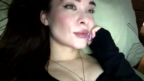 magggg658318 online show from 11-29-25, 12:19