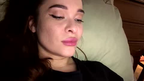 magggg658318 online show from 02-04-26, 02:12