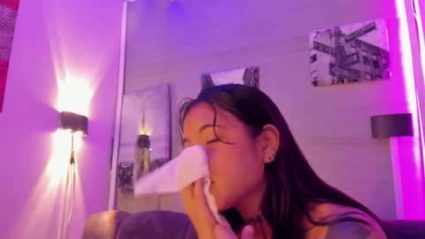 Maggie online show from 10-12-25, 12:37