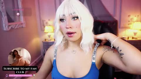 Snapshot of maggietime chatting on 03-01-25, 08:31   online show from 03-01-25, 08:31