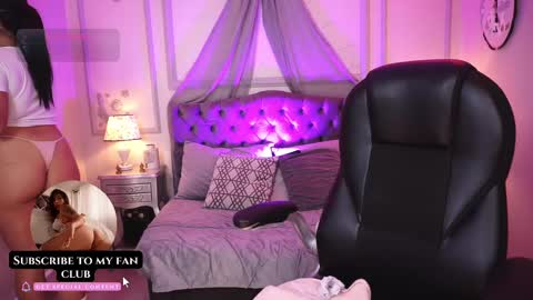Snapshot of maggietime chatting on 03-11-25, 08:31   online show from 03-11-25, 08:31