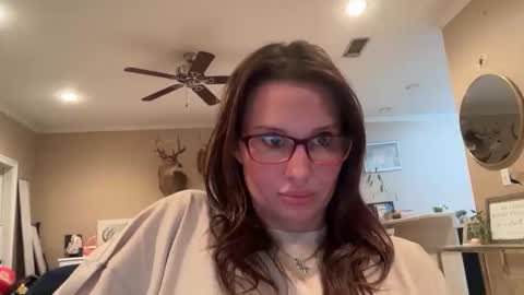 Snapshot of maggiexoxox chatting on 11-08-25, 09:20 maggiexoxox online show from 11-08-25, 09:20