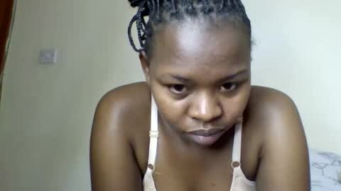 Snapshot of magic_bliss chatting on 11-25-25, 06:08 Bliss online show from 11-25-25, 06:08