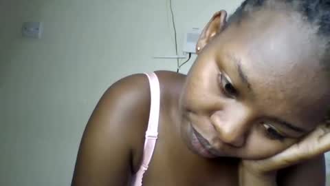 Snapshot of magic_bliss chatting on 12-02-25, 03:12 Bliss online show from 12-02-25, 03:12