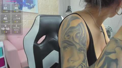 Isa  online show from 11-18-25, 08:24