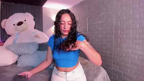 Snapshot of magic_ivone chatting on 02-16-26, 12:12 magic_ivone online show from 02-16-26, 12:12