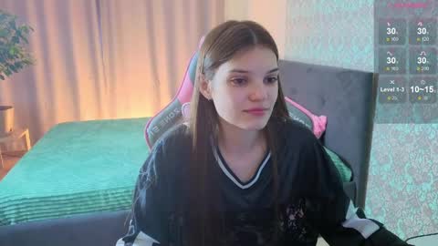 Merry online show from 04-02-26, 01:47