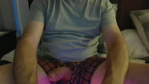 Snapshot of magic_stick28082 chatting on 06-25-26, 01:05 magic_stick28082 online show from 06-25-26, 01:05