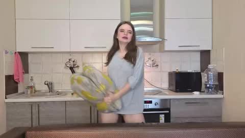 Alice online show from 11-11-25, 02:39