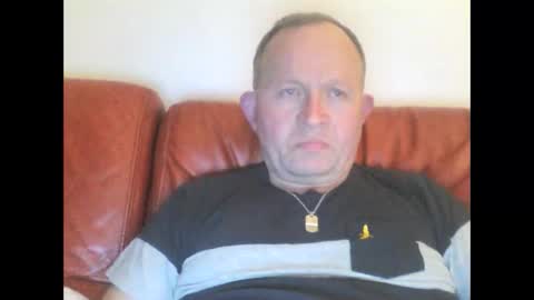 Snapshot of magicman250 chatting on 09-15-25, 08:42 magicman250 online show from 09-15-25, 08:42