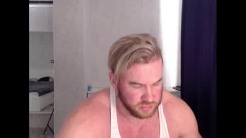 Snapshot of magicmax2017 chatting on 03-02-25, 10:35 magicmax2017 online show from 03-02-25, 10:35