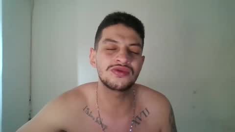 Snapshot of magico_9809 chatting on 03-04-25, 01:28 BRAYAN online show from 03-04-25, 01:28