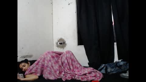 Snapshot of magico_9809 chatting on 01-08-26, 04:37 BRAYAN online show from 01-08-26, 04:37