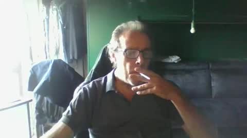 Snapshot of magicomerlino63 chatting on 09-24-25, 11:24 magicomerlino63 online show from 09-24-25, 11:24