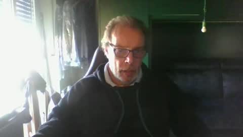 Snapshot of magicomerlino63 chatting on 10-02-25, 11:17 magicomerlino63 online show from 10-02-25, 11:17