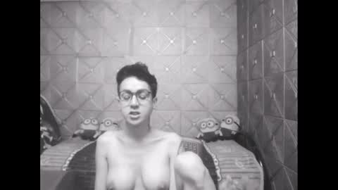 Snapshot of magicsaya chatting on 01-22-25, 06:52 TsKaycee online show from 01-22-25, 06:52