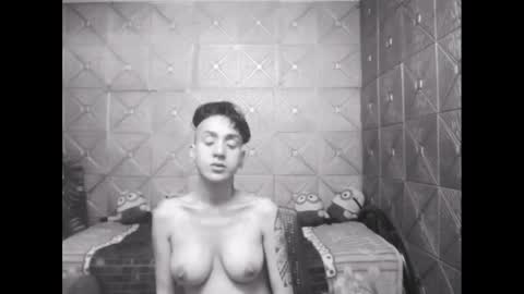 Snapshot of magicsaya chatting on 02-02-25, 04:48 TsKaycee online show from 02-02-25, 04:48