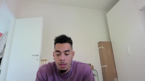 Snapshot of magicsempai chatting on 01-15-25, 12:04 Magicsempai online show from 01-15-25, 12:04