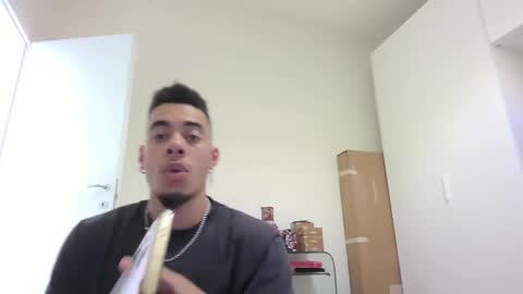 Snapshot of magicsempai chatting on 02-03-25, 11:42 Magicsempai online show from 02-03-25, 11:42