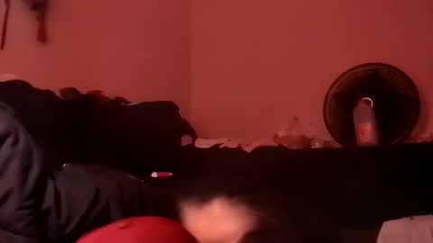 Snapshot of magiicboo chatting on 11-04-25, 05:28 magiicboo online show from 11-04-25, 05:28