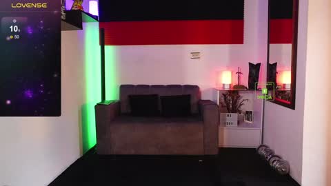 Snapshot of magnus_savage chatting on 01-05-25, 06:24 If you want me to use the Lovense please let me know  --    online show from 01-05-25, 06:24