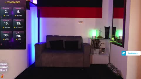 Snapshot of magnus_savage chatting on 01-18-25, 05:37 If you want me to use the Lovense please let me know  --    online show from 01-18-25, 05:37