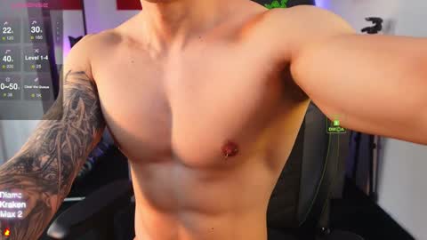 Snapshot of magnus_savage chatting on 10-09-25, 04:16 If you want me to use the Lovense please let me know  --    online show from 10-09-25, 04:16