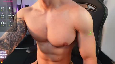 Snapshot of magnus_savage chatting on 10-14-25, 04:30 If you want me to use the Lovense please let me know  --    online show from 10-14-25, 04:30