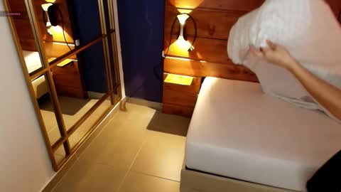 Dani online show from 09-18-25, 10:39