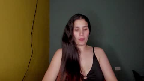 Mahiia online show from 11-25-25, 04:45