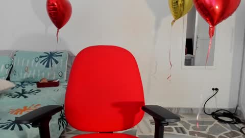 Maia online show from 02-26-25, 12:49