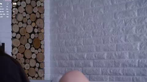Snapshot of maidabuoy chatting on 06-20-26, 01:30 Lucy online show from 06-20-26, 01:30