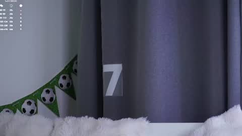 Snapshot of maidabuoy chatting on 07-02-26, 03:17 Lucy online show from 07-02-26, 03:17