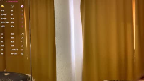 Elina online show from 10-11-25, 09:19