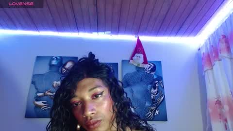 Snapshot of maidi_hot chatting on 01-03-25, 01:03 Bella Maidi online show from 01-03-25, 01:03