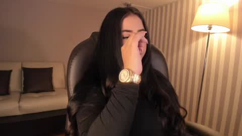  Mait  online show from 09-13-25, 04:07