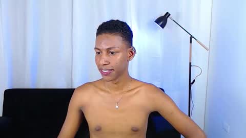 Snapshot of maiki18 chatting on 11-29-25, 03:15 I am Maik online show from 11-29-25, 03:15