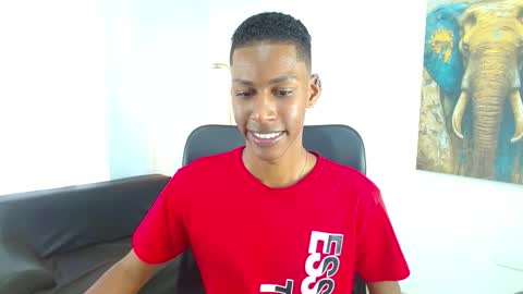 Snapshot of maiki18 chatting on 02-06-26, 09:07 I am Maik online show from 02-06-26, 09:07