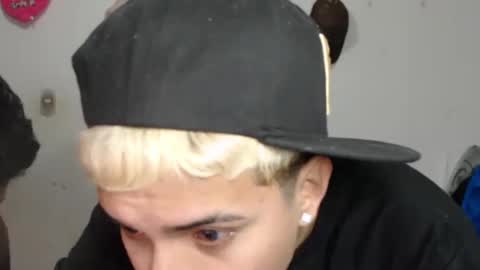 Snapshot of maikjameshot chatting on 11-26-25, 05:30 maikjameshot online show from 11-26-25, 05:30