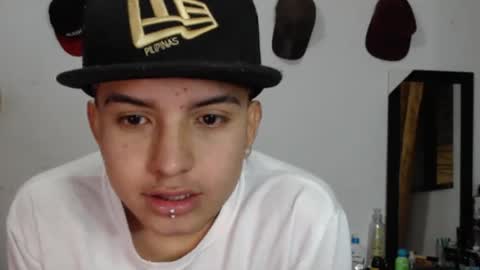 Snapshot of maikjameshot chatting on 12-05-25, 04:32 maikjameshot online show from 12-05-25, 04:32