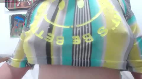 Snapshot of mailini007 chatting on 02-12-26, 09:59 mailini007 online show from 02-12-26, 09:59