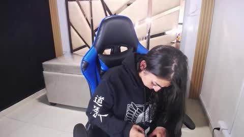 Maily online show from 12-16-25, 03:55