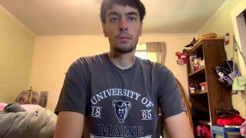 mainecollegeboy online show from 10-05-25, 04:05