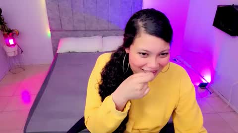 MAITE STONE1 online show from 12-01-25, 03:33